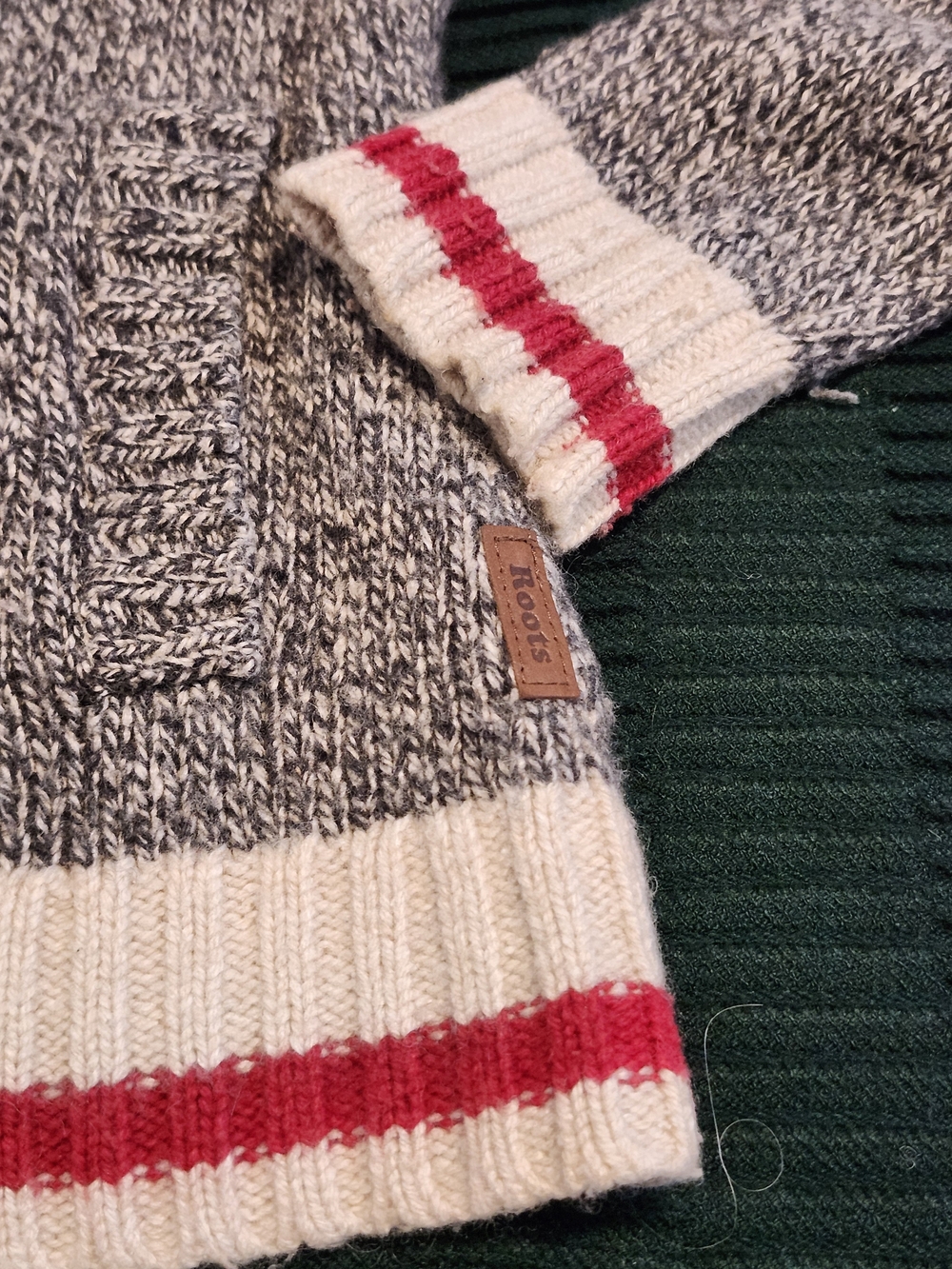 ROOTS Classic Gray Cardigan with Red Stripe Detail Small Wool Cabincore